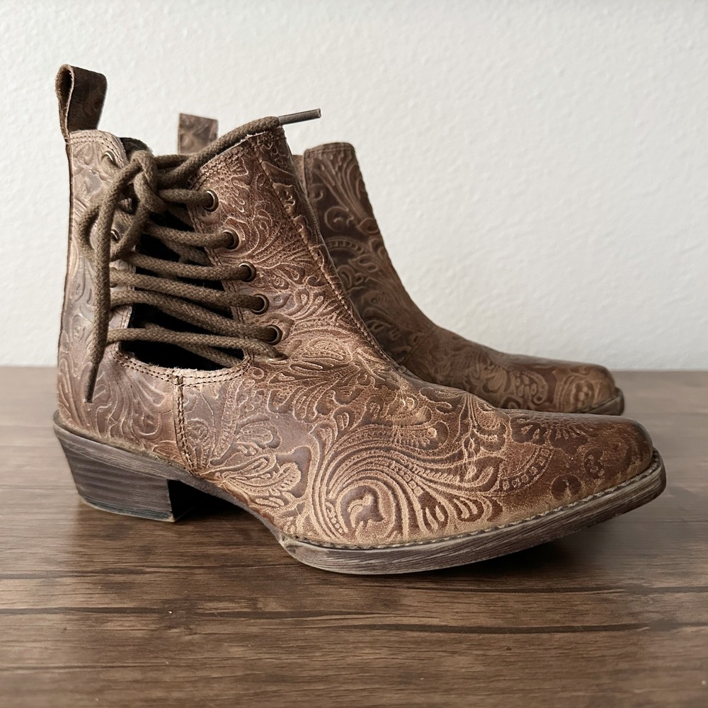 Roper Trooper Embossed Brown Ankle Booties‎ Women's Size 7.5
